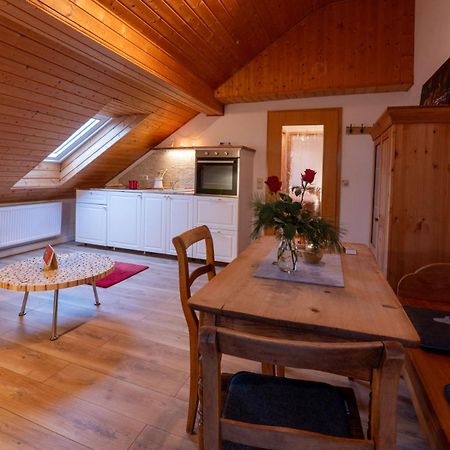 Ferienwohnung „Rose“ Wiesenfelden Buitenkant foto